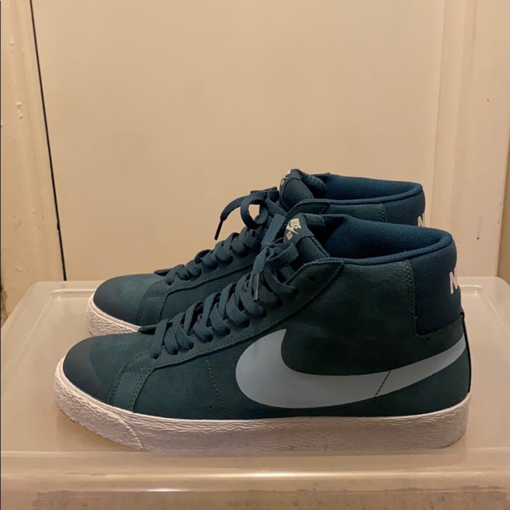 Nike SB Blazer Mid
